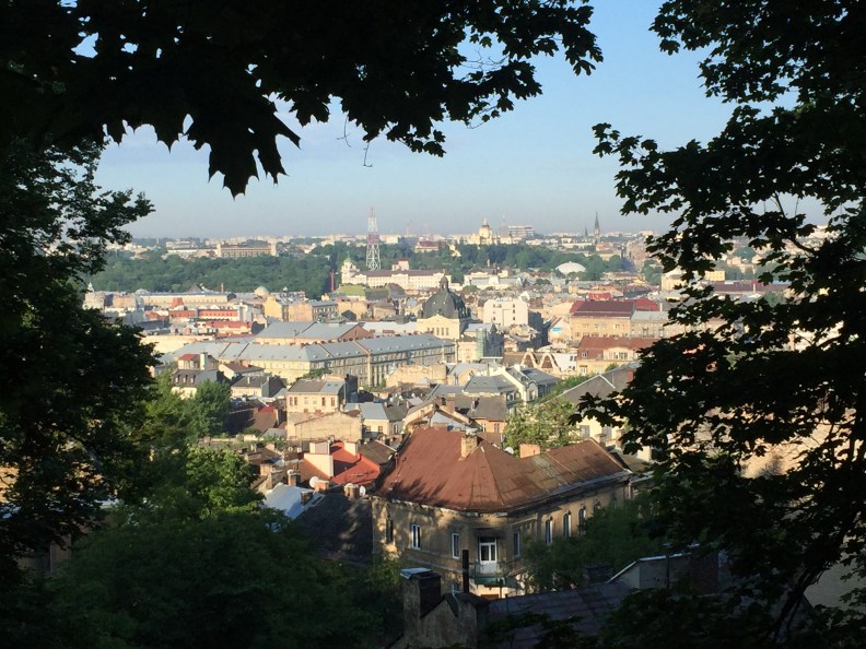 20160526_043633574_iOS