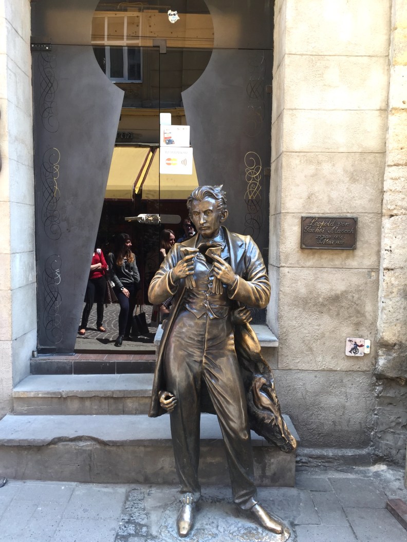 20160526_092821010_iOS