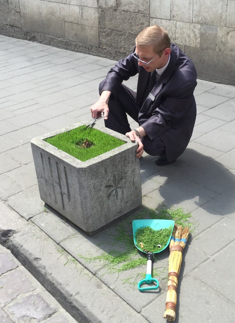 20160526_093143257_iOS